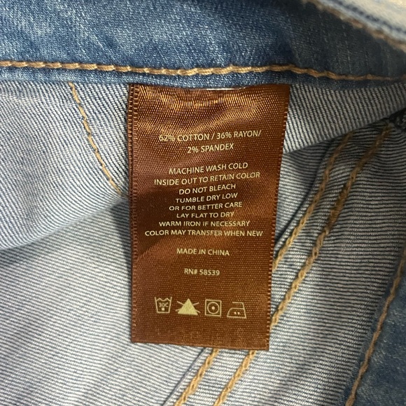 ~Kut from the Kloth Jane Flare Jeans~ - Picture 8 of 8